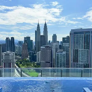The Luxe By Infinitum Aparthotel